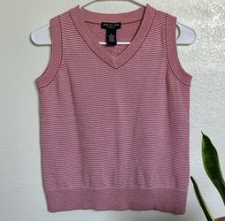 END ON END v-neck knit sweater vest