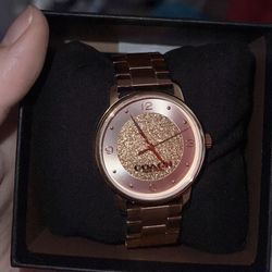 Women’s Coach Watch 