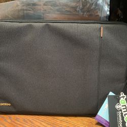 Tomtoc Protective Laptop Sleeve NEW