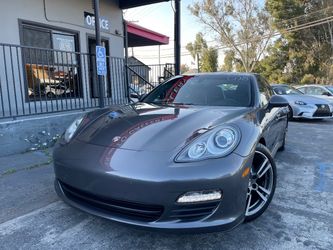 2013 Porsche Panamera