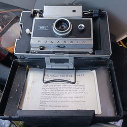 Poloroid Vintage Camera In Exvellent Condition Thumbnail