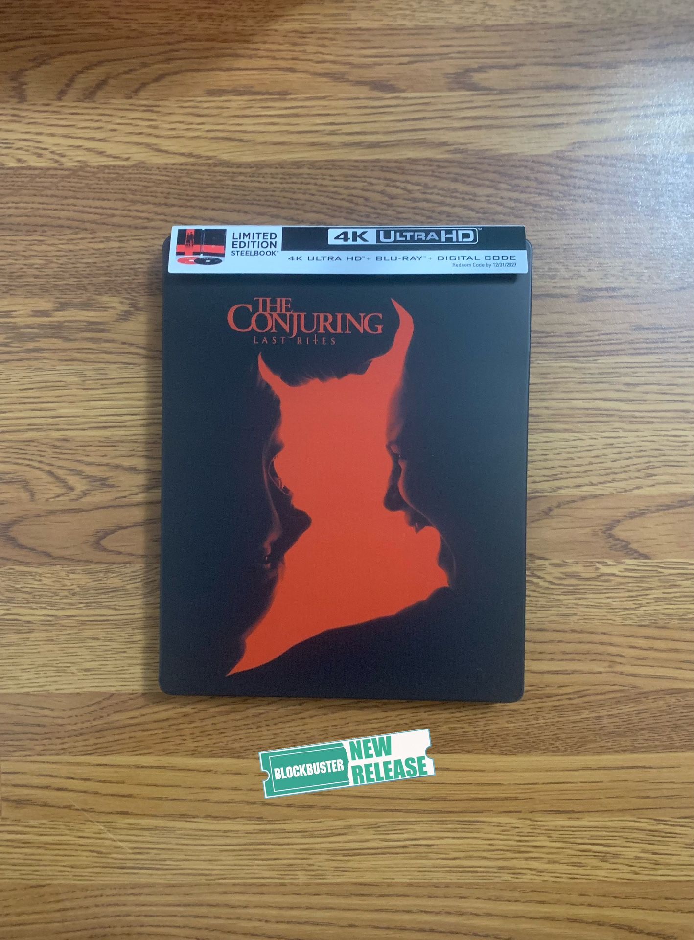 The Conjuring: Last Rites (Limited Edition Steelbook) 4K UHD Blu-ray Combo Pack [4K UHD Blu-ray + Blu-ray]