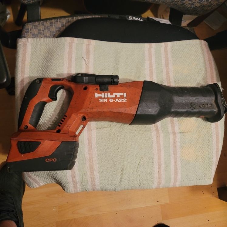 Hilti Reciprocating Saw