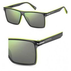 Marc Jacobs with case