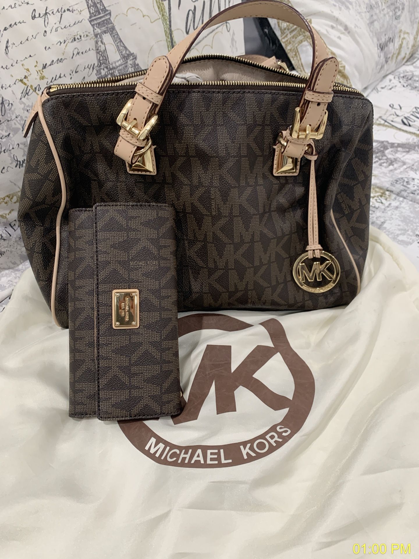 Authentic/Original Michael Kors Handbag
