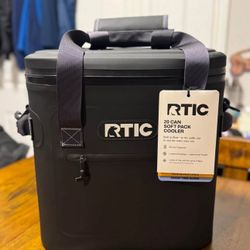 RTIC 20 Can Portable Cooler Bag Keeps Drinks Cold Up to 24 Hours Durable Design! New with Tags