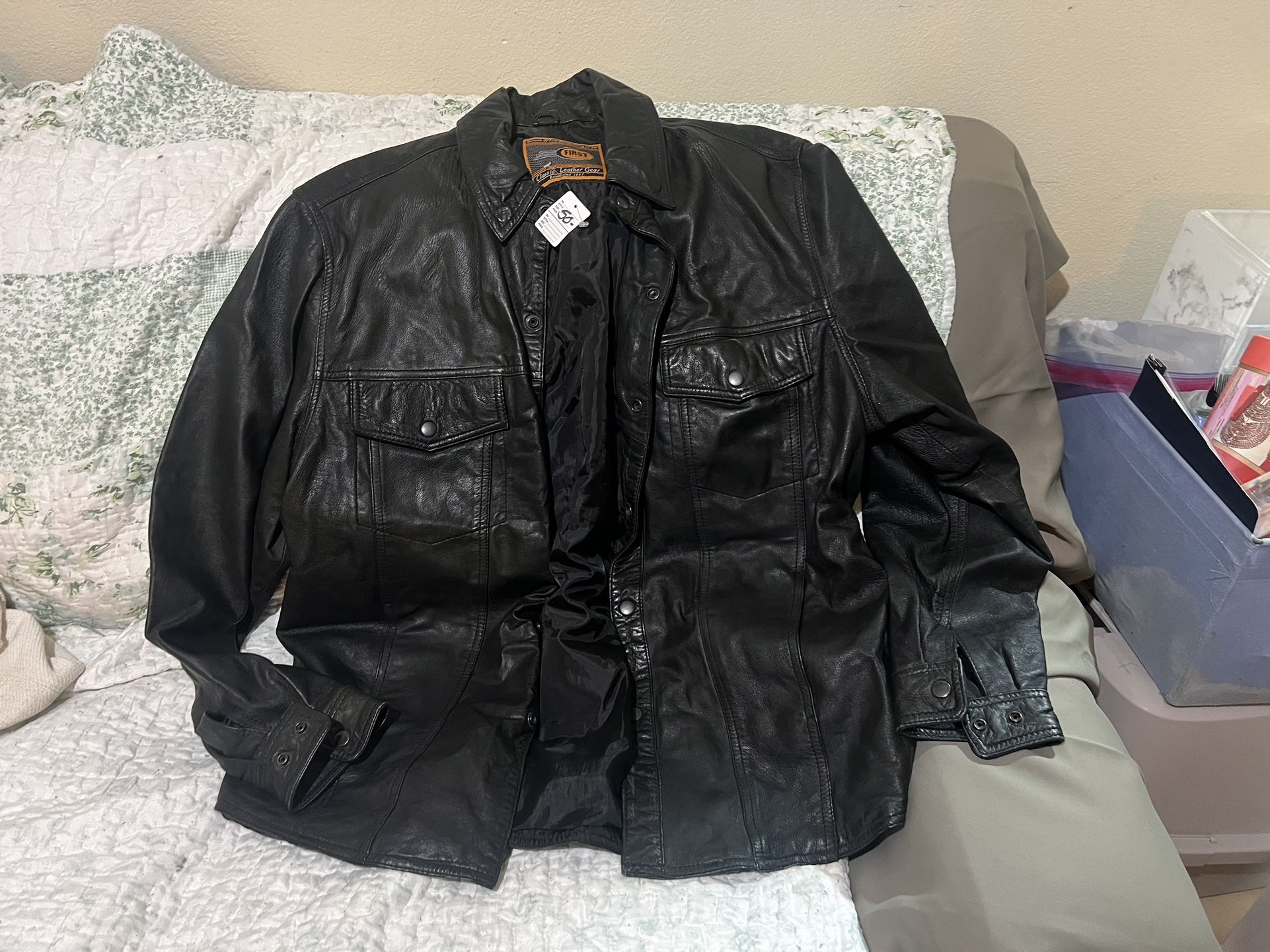 XL Men’s Leather Jacket