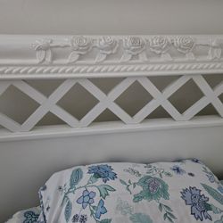 Beautiful White Rose Bedroom Set