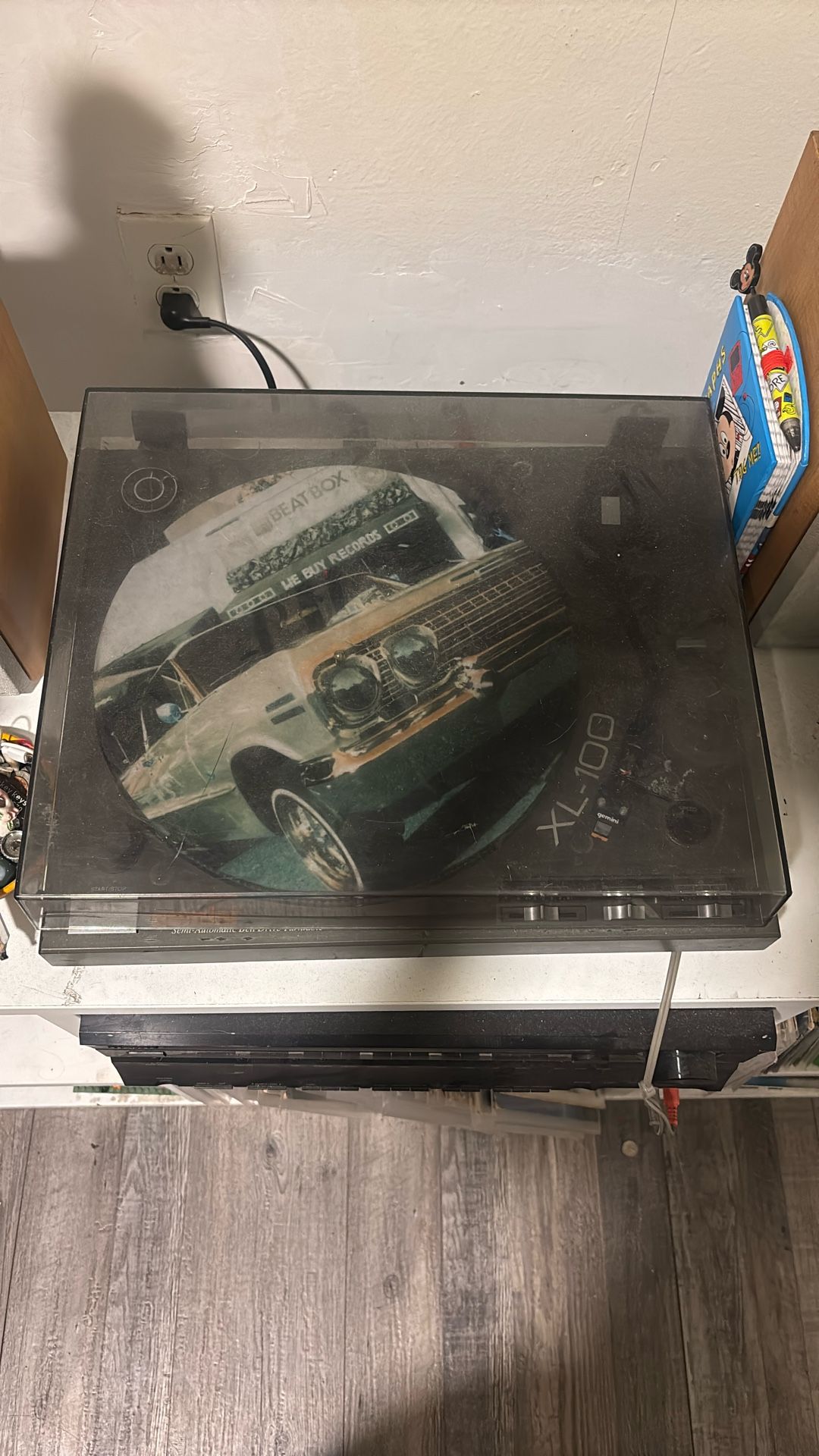 Gemini Semi-Automatic belt drive turntable
