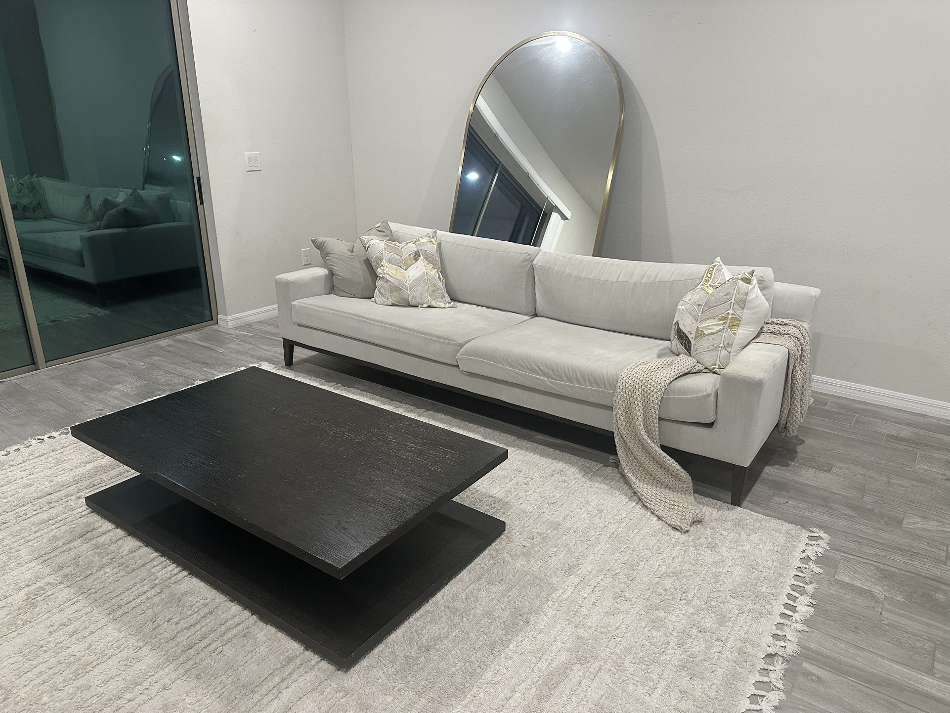 Restoration Hardware Sofa And Table