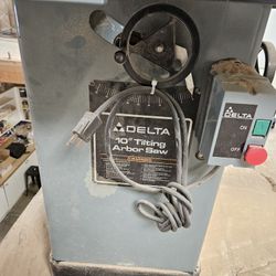 Table Saw Delta. As Is
