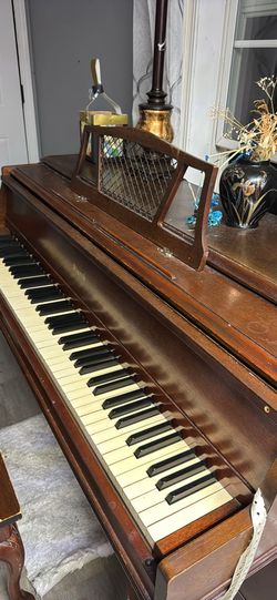 Free Piano