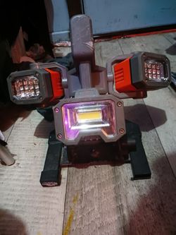 EPOWER 360 RECHARGEABLE LED worklight And Spotlight