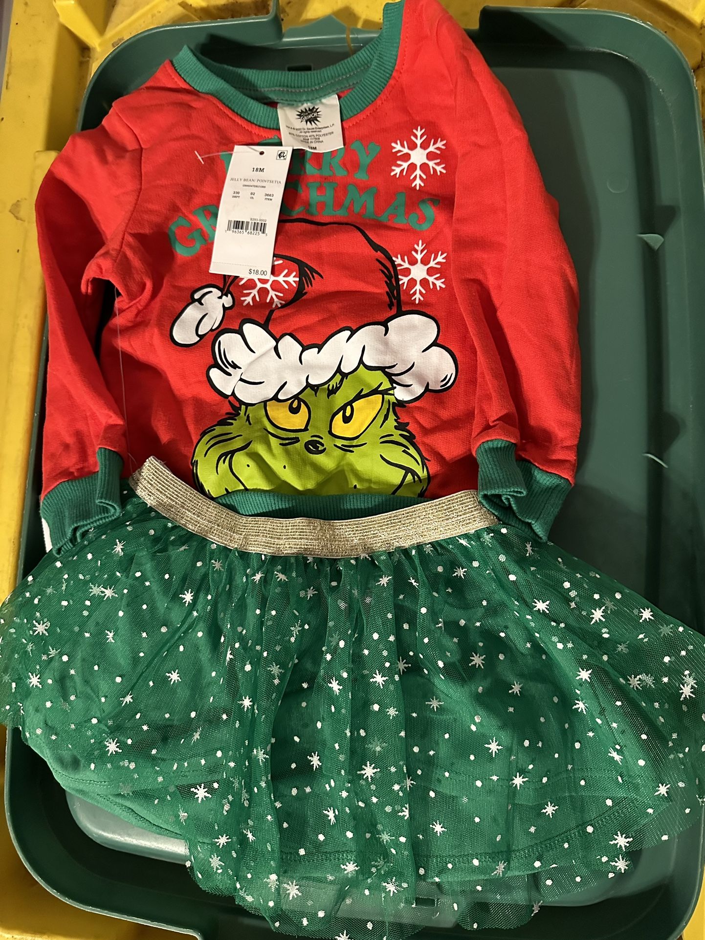 Grinch Outfit