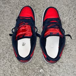 Navy Blue And Red Nike Dunks 
