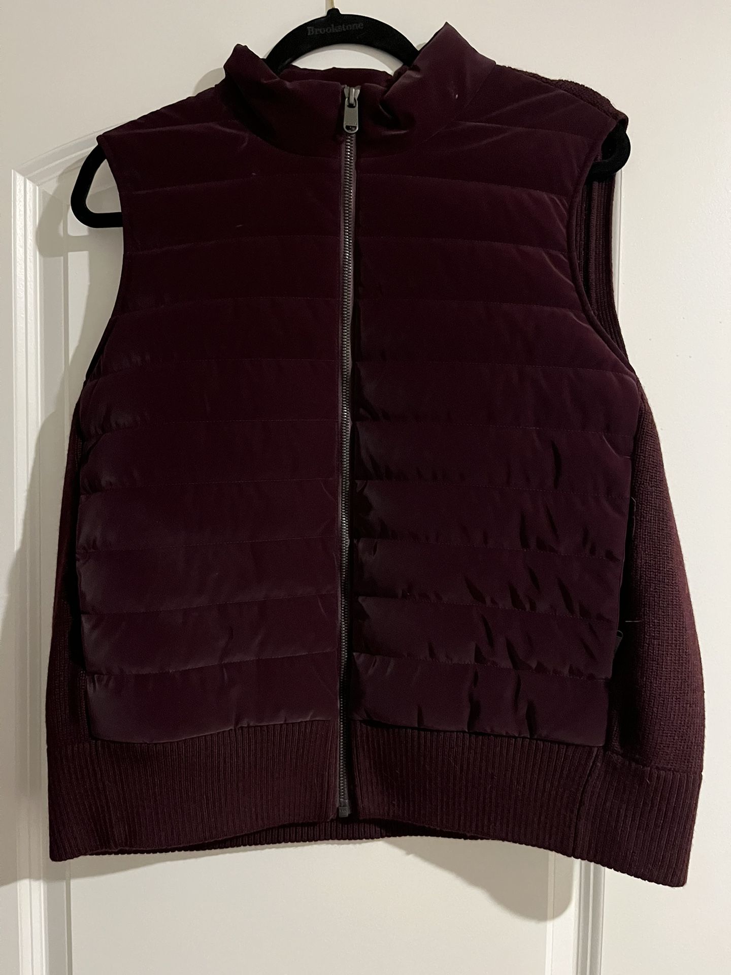 Athleta Hanover Hybrid Puffer Vest Women Size 1X Cabernet Wine Burgundy NWT