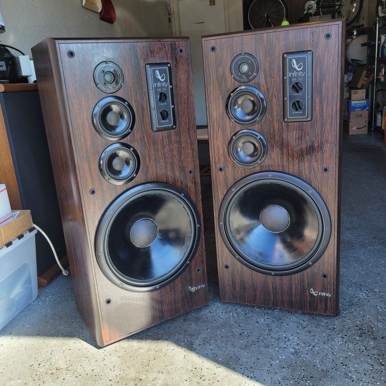 Infinity SM-152 4-Way Vintage Speakers 15" Woofers
