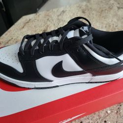 Brand New Dunk Panda 11.5