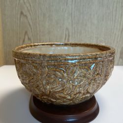Three Hands Planter