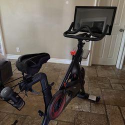 Peloton cycling bike