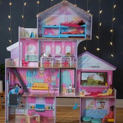 Barbie house - Kidkraft house