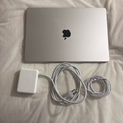 Apple 16” MacBook Pro M3 Max 36GB 1TB Silver