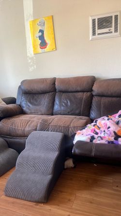 Free couch you pickup