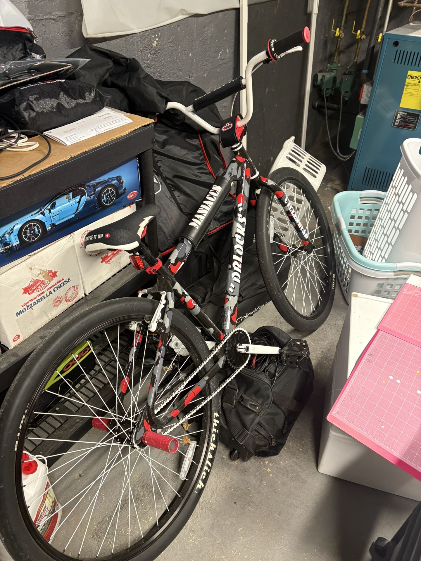 Se Bike 29” Dblocks Signed Rare Mint Condition