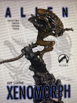 Palisades Alien Xenomorph AVP Statue 14 inch