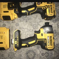 Dewalt 20 Volt MAX XR 4.0Ah 1/4in 3 Speed Impact Driver Kit DEWALT 20V MAX XR Hammer Drill, Brushless, 3-Speed, Tool Only (DCD996B)