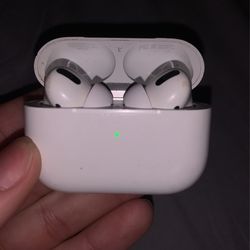 Apple AirPods