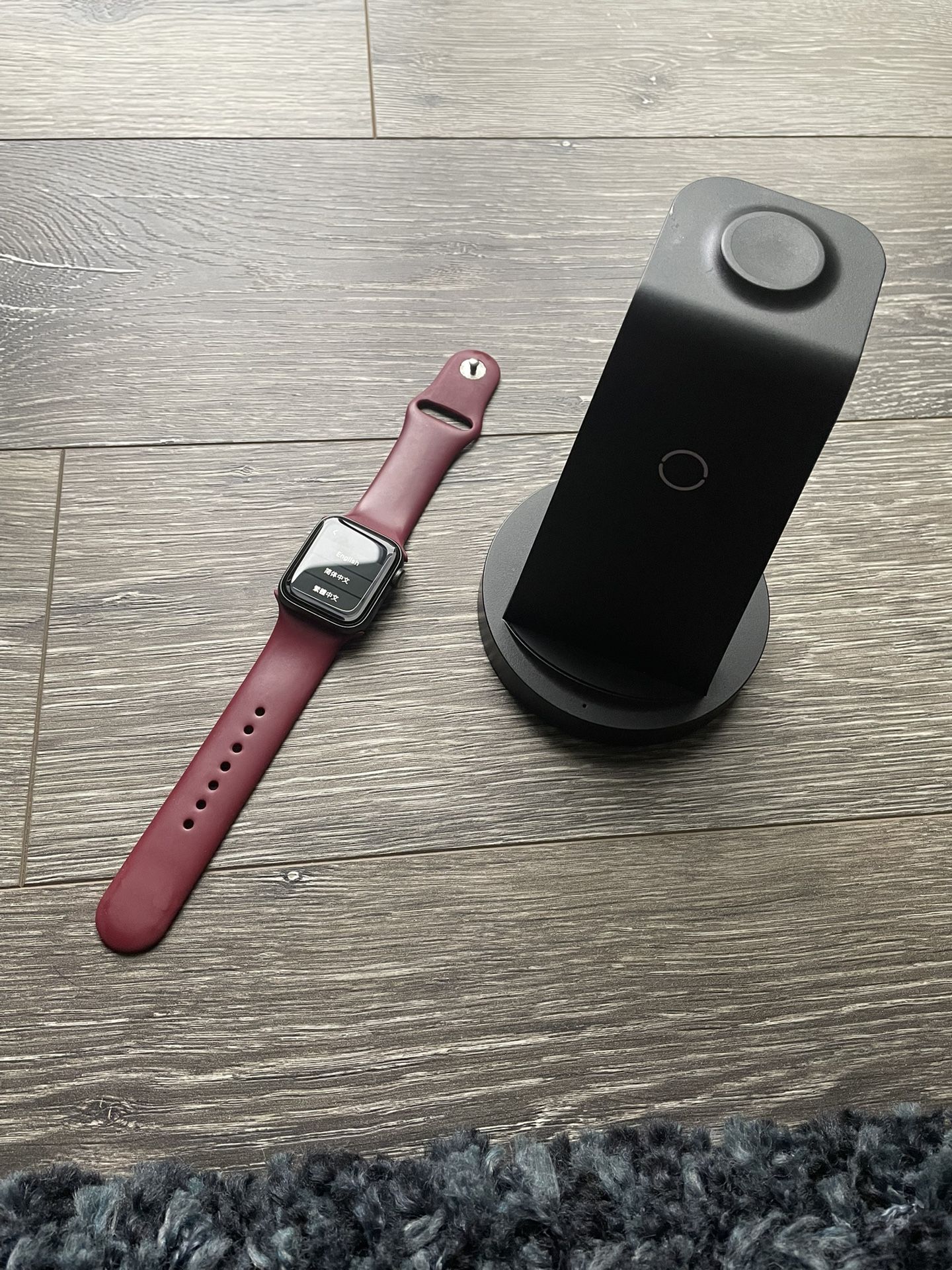 Apple Watch SE GPS 2024