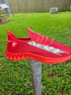 ​Hongyan Men Mesh Running Shoes Lightweight Breathable Red Casual Sneakers Sport