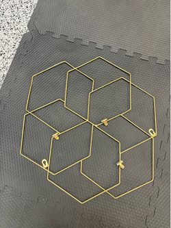 Gold picture holders