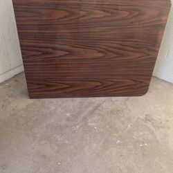 Portable Heavy Duty Table/ Beer Pong Table