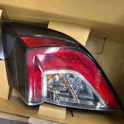 17-21 Honda Civic HB  Rh