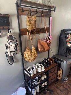 Shoe rack