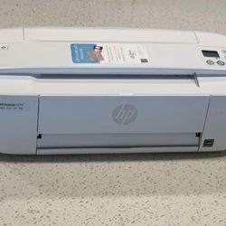 HP DeskJet 3772 Wireless All-in- One Printer (Print / Scan / Copy