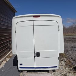 Truck Comercial Cap And Bed  Slide 