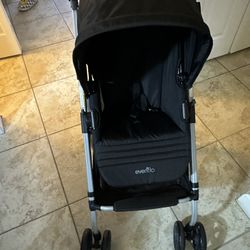 Evenflo Reversi Lightweight stroller 