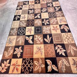 10ft Rug Leaf Design