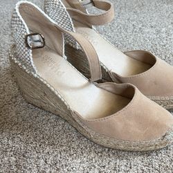 Women’s wedges size 37EU 6.5 US