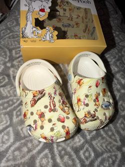 Infant Winnie Pooh crocs