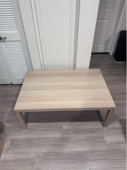 IKEA LACK Coffee Table 46.5”x30.5” Oak Effect