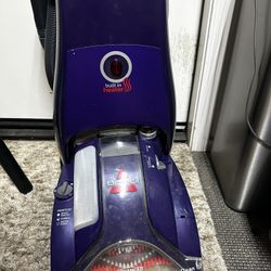 Bissell Carpet Shampooer 
