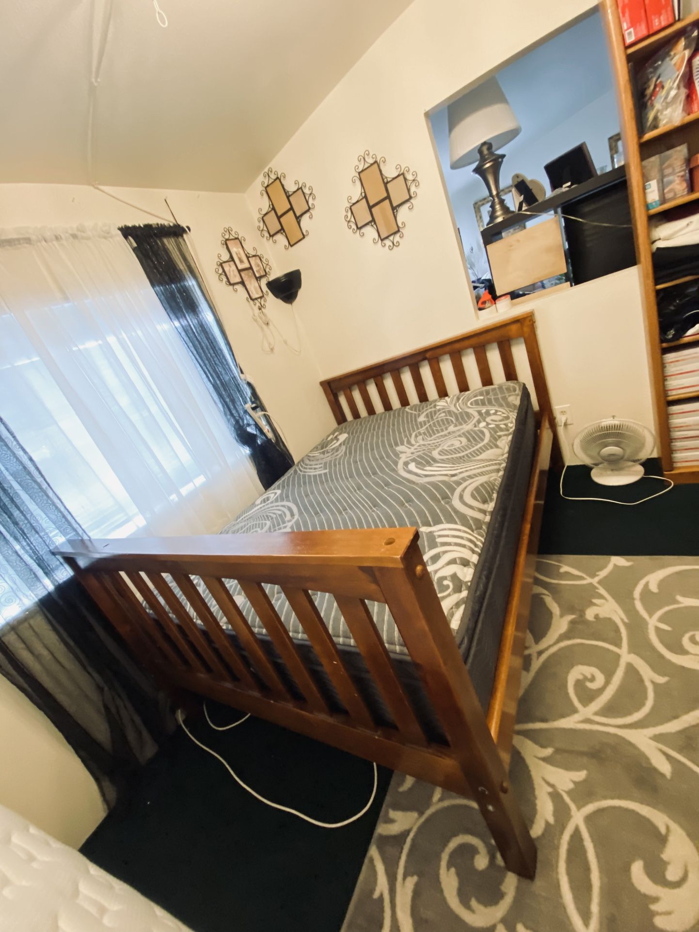 🥰$280-Beautiful Full size bed frame (frame only) (sold separately from mattress (mattresses are priced separately and prices vary depending on condi