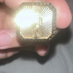 Gold Ring 