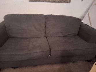 2 Sofas