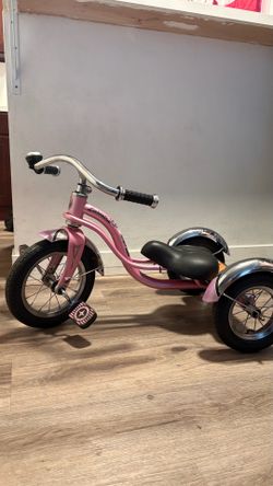 Toddler schwinn bike