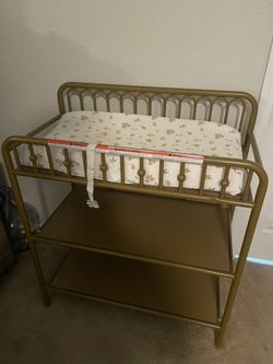 Changing Table